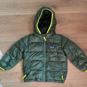 Boys Patagonia Olive Green Hooded Puffer Jacket Winter Coat size 3T